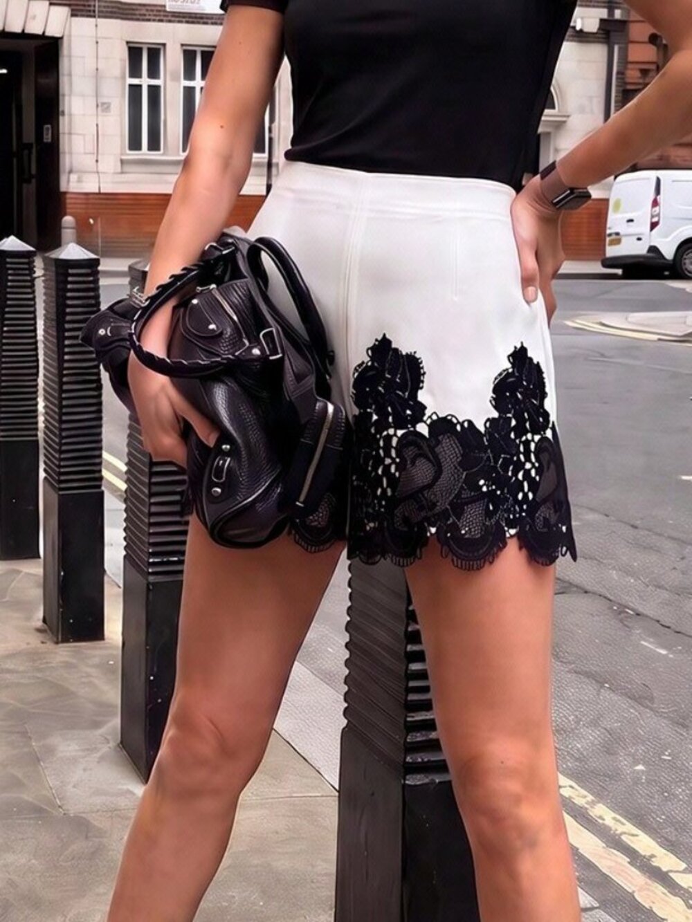 White Casual Women's Elegant Lace Patchwork High Waist Shorts